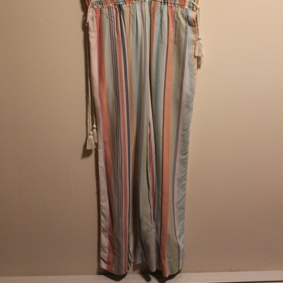 Peyton & Parker Striped Pastel Sleeveless Jumpsuit - Picture 3 of 8